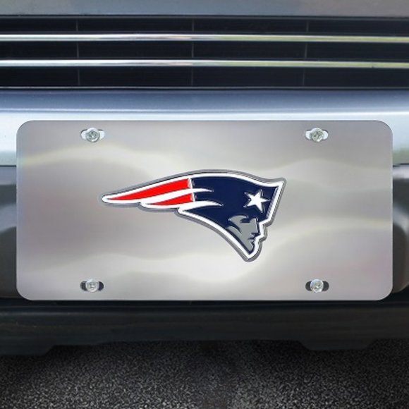 🏈🆕 NEW ENGLAND PATRIOTS MIRRORED DIE CAST LICENSE PLATE - STAINLESS STEEL - Picture 1 of 1